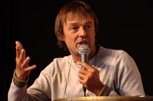 Présidentielle 2017 : avec 80 ONG, Nicolas Hulot lance la campagne des solidarités